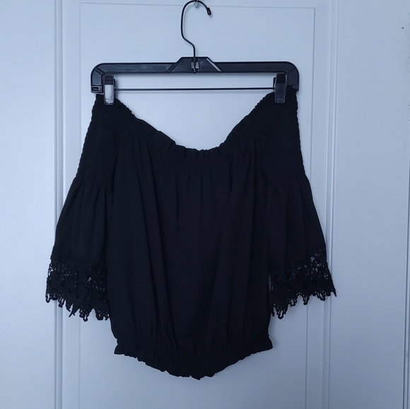 Revamped Off Shoulder Ruffled Cropped Bell Sleeve Blouse Size Med - Picture 3 of 10